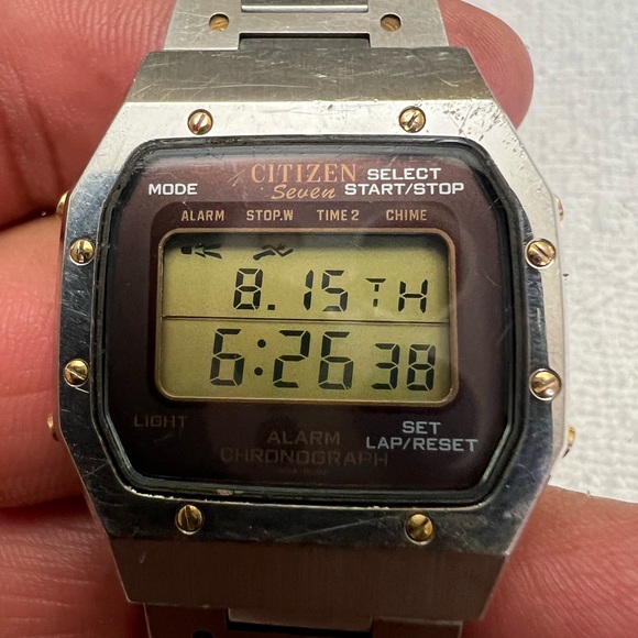 Vintage citizen seven watch Model # 9500-284640 1980s - Picture 2 of 10